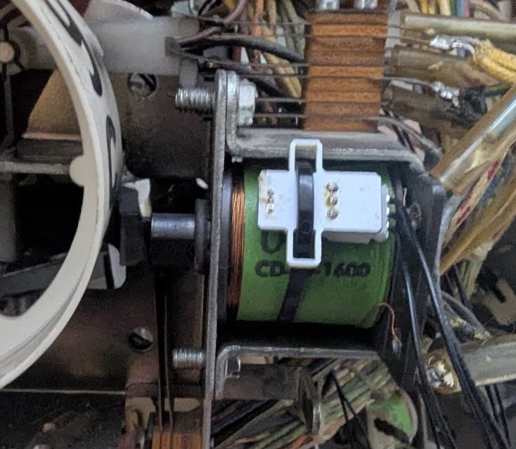Sensor mounted with bracket clip